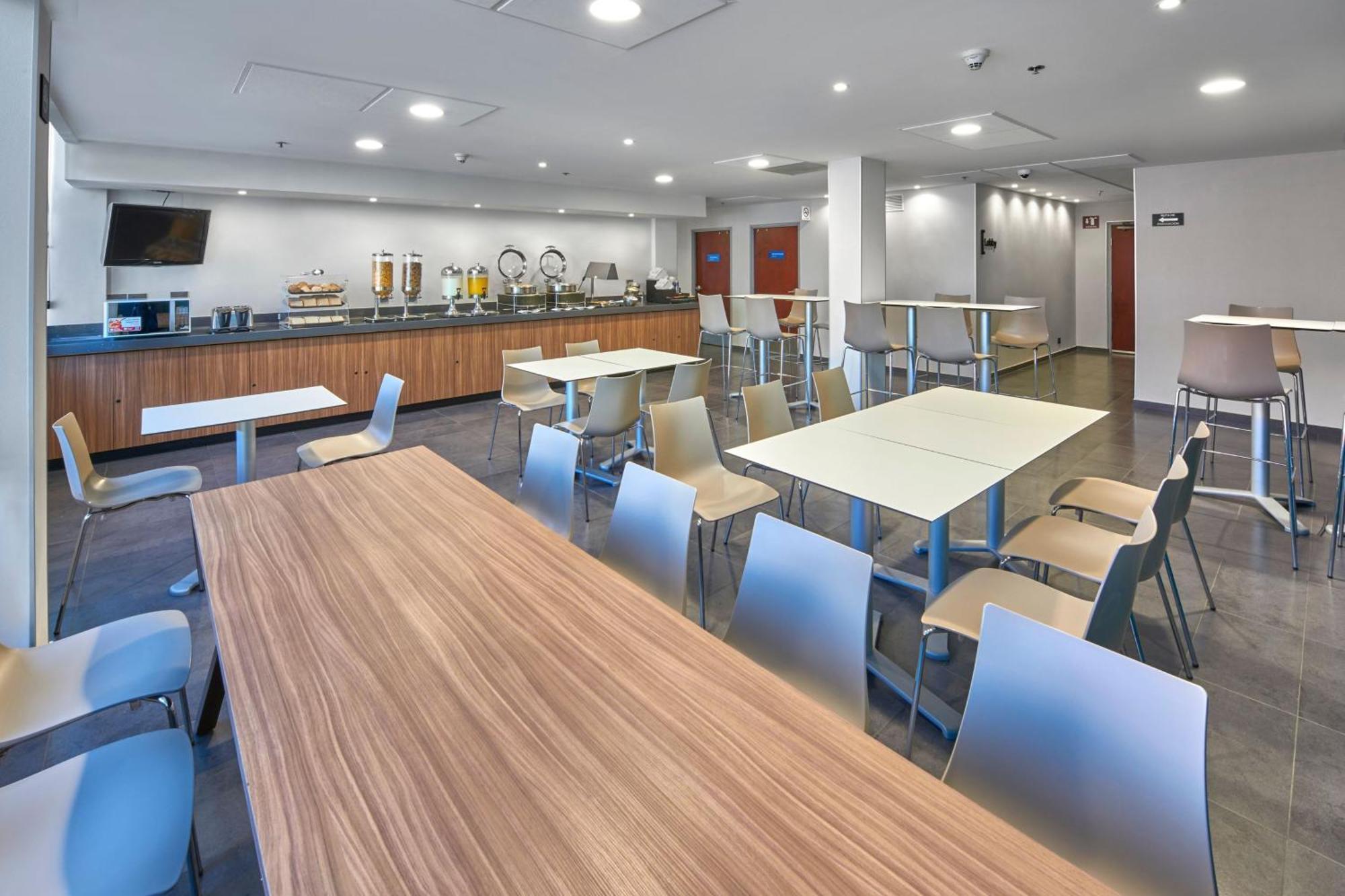 City Express By Marriott Tepic Exterior photo
